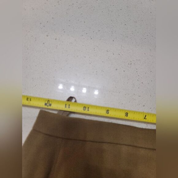 CHANEL Boutique wool skirt size FR 44 (US 8)Waist side to side:15”Length: 22” - Picture 9 of 11